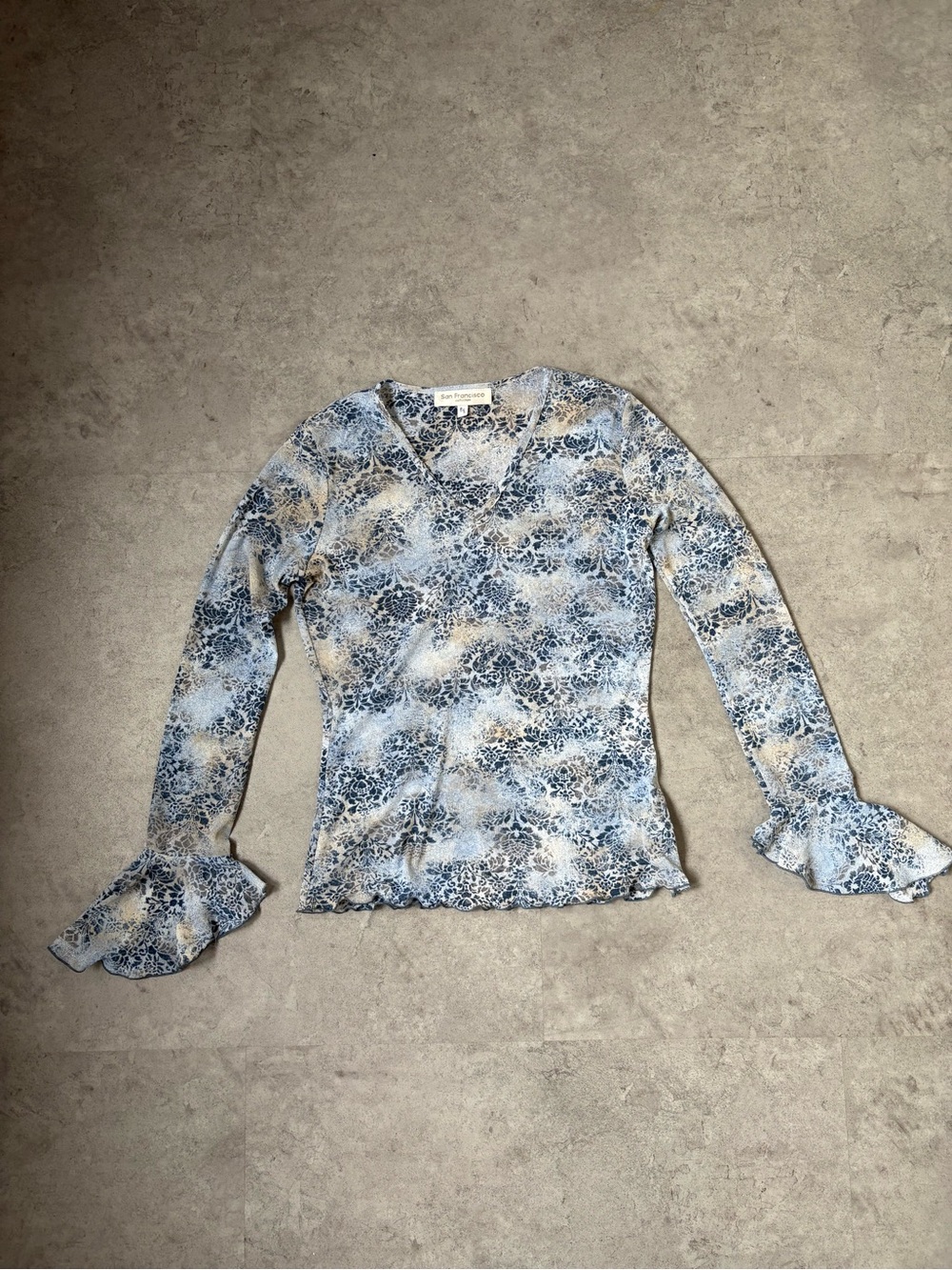 Floral Blue V-Neck Ruffle Sleeve Women's Top